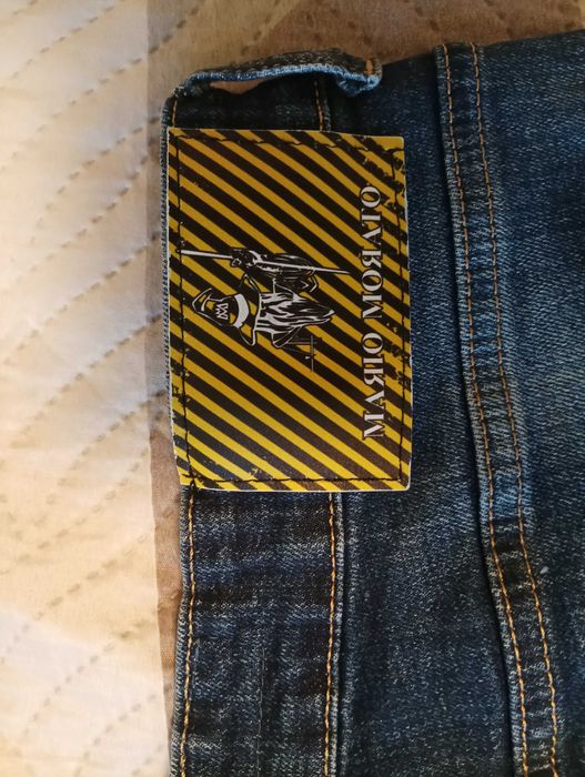 Модерни мъжки дънки, размер 32, използвани - 5-6 пъти, много запазени