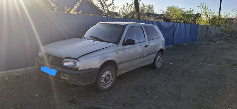 Продам Volkswagen Golf 3.