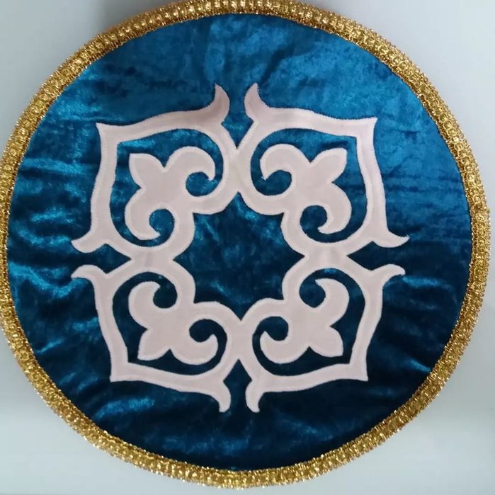 Шәй көрпе 6000т. Отырғышқа көрпе 2000 т