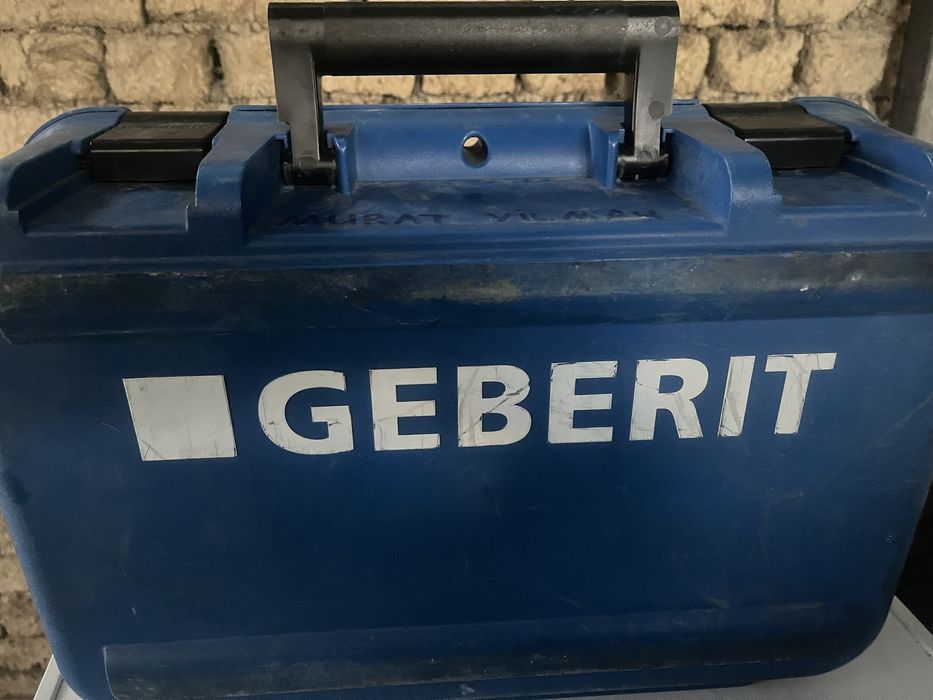 Професионални инструменти