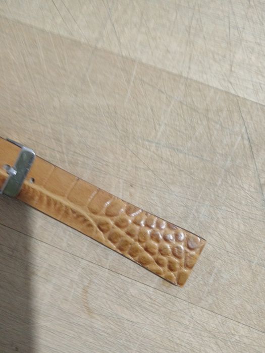 Vând curea ceas  din piele de șarpe 18 mm
