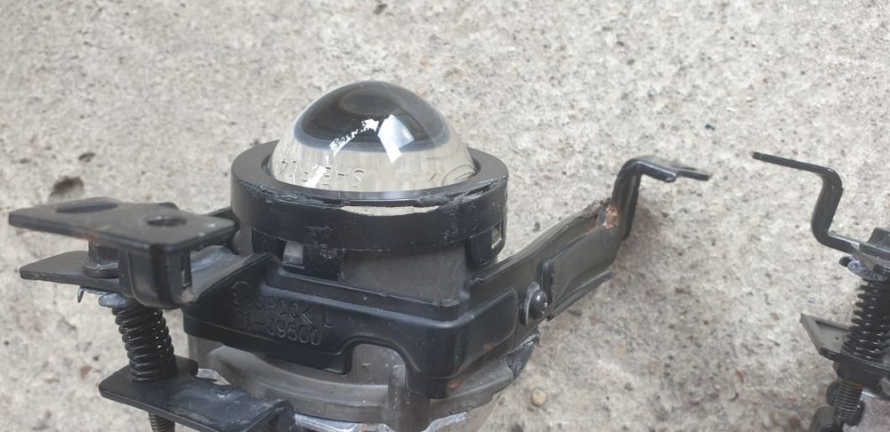 Хюндай Кона халогени