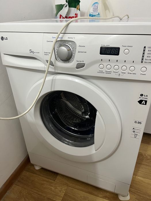 Продам стиральную машину