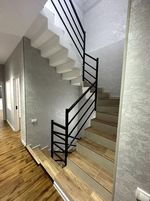 Котеж Еш ленинчи 4+2