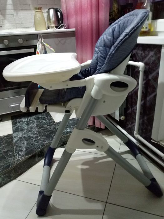 Продам стульчик для кормления