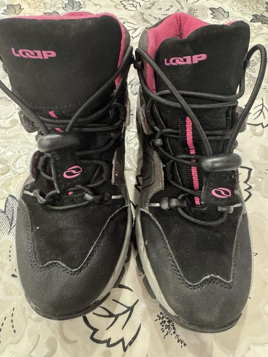 Детски маркови маратонки