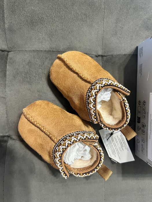 UGG за бебе  от 0-6 м