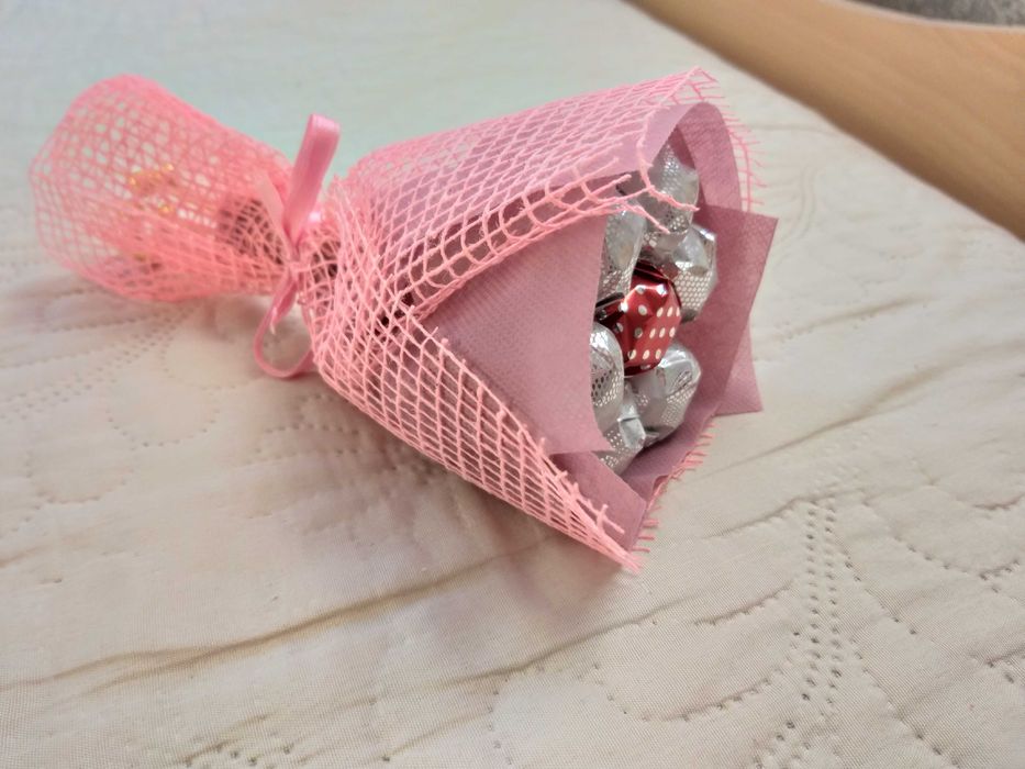 Букетчета с близалки за малки момичета