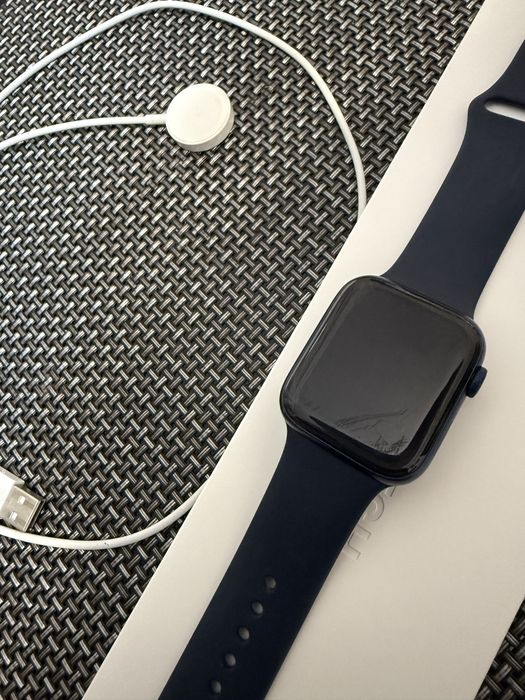 Продам Apple Watch оригинал series 6