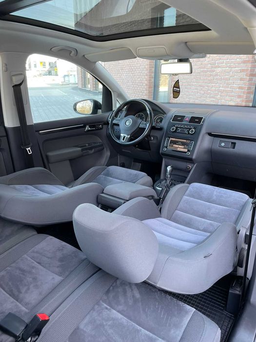 volkwagen touran 2.0 DSG 2012