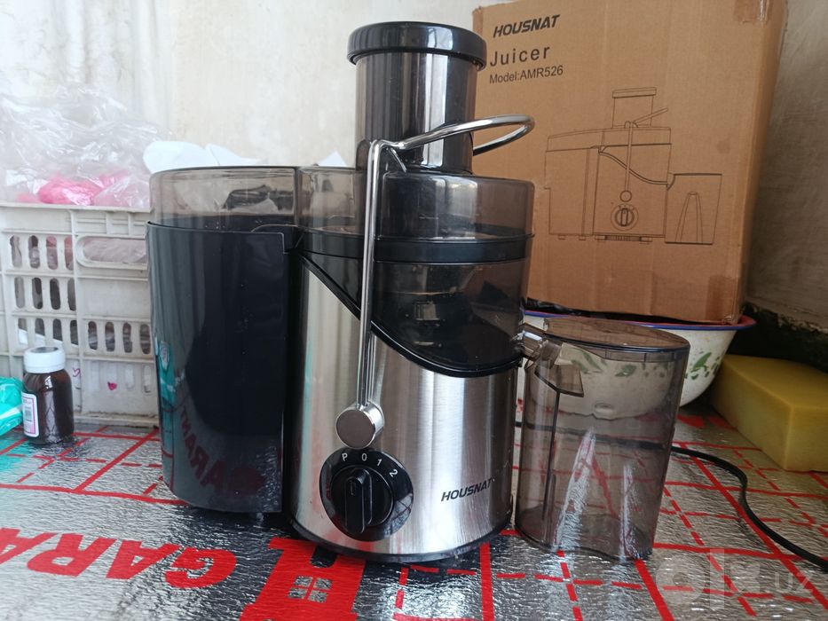 Продам соковыжималку Housnat