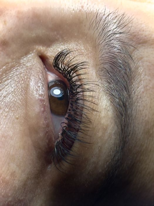 Наращиевание ресници