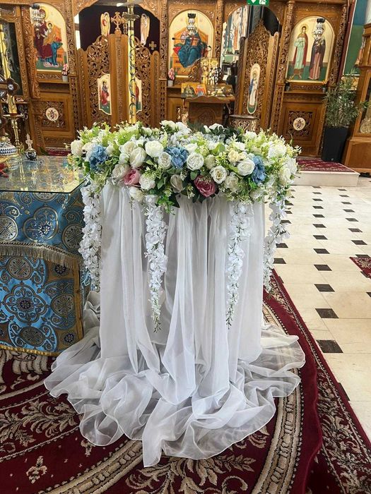 Inchiriere Aranjament Decor Cristelnita Botez | Montaj Inclus