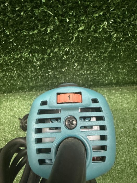 Зеге с регулаж на оборотите Makita 4351FCT