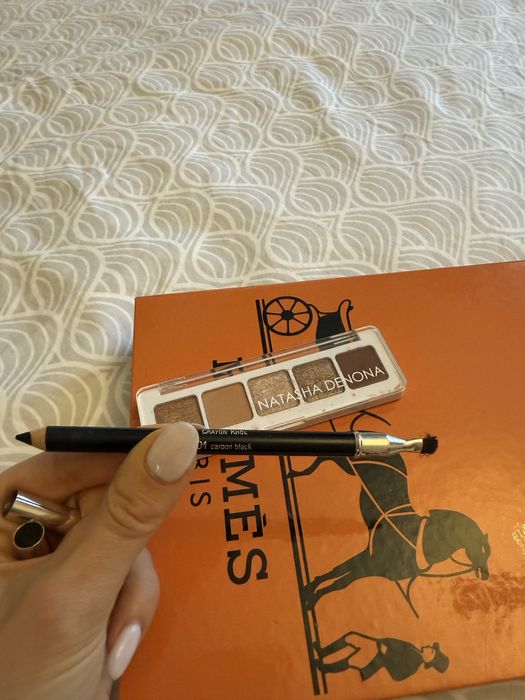 Natasha Denona и Clarins за 50 лв