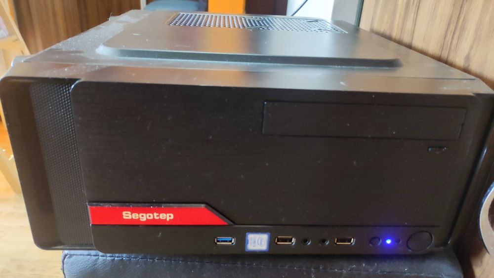 Calculator unitate gaming i3 7100 8gb ram ssd hdd GTX 950 2gb GTA5 NFS