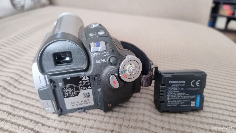 Camera video retro Panasonic NV-GS27E