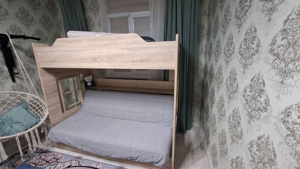 Двухярусная кровать