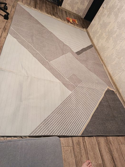 Новый палас лёгкий