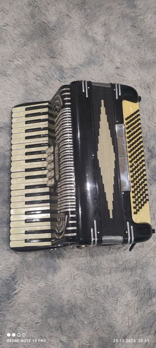 Аккордеон RONDELLI