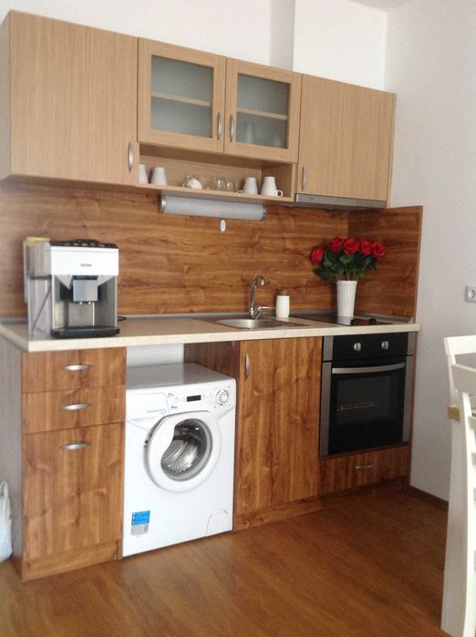 Aпартамент в Созопол на 40 метра от плаж Хармани с паркомясто.