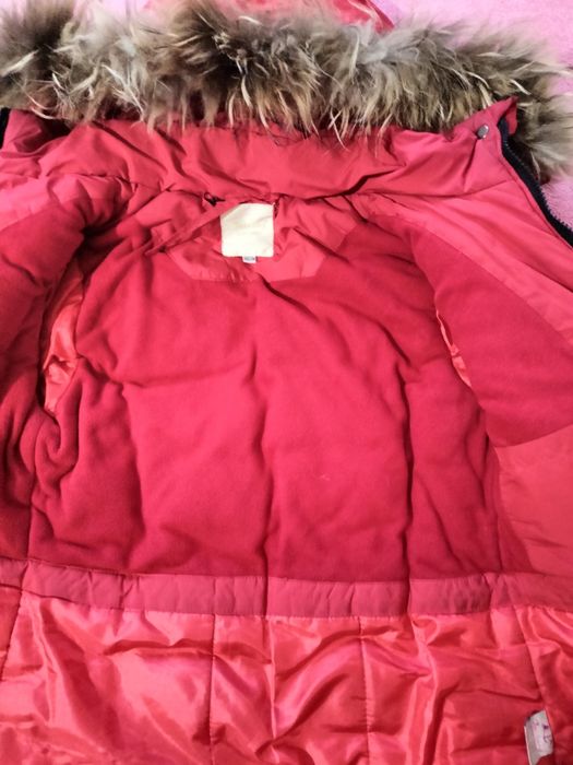 Зимняя куртка . 140см