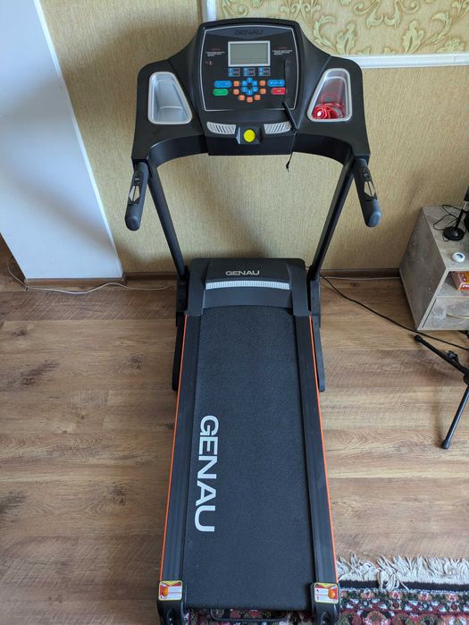 Беговая дорожка Genau TR50