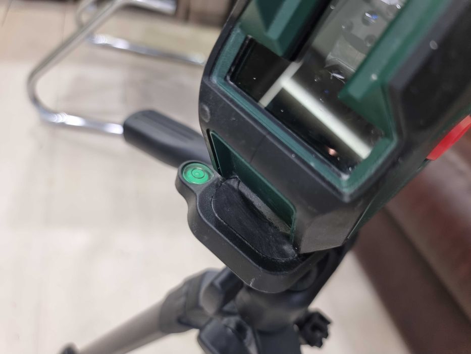 Лазерен нивелир Bosch UniversalLevel 2