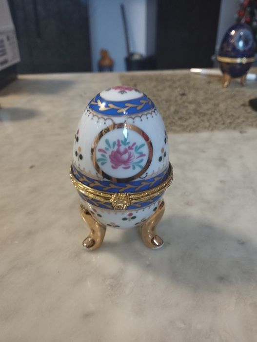 Порцеланови якца