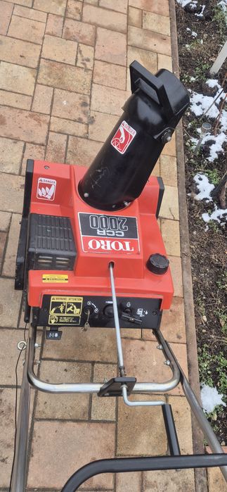 Aparat aruncat zăpadă pe benzină Toro  profesională