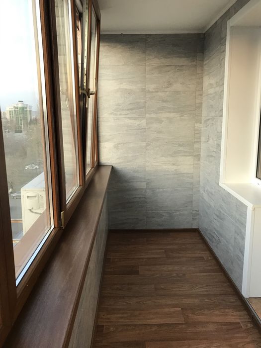 Продам 5- комнатную квартиру.