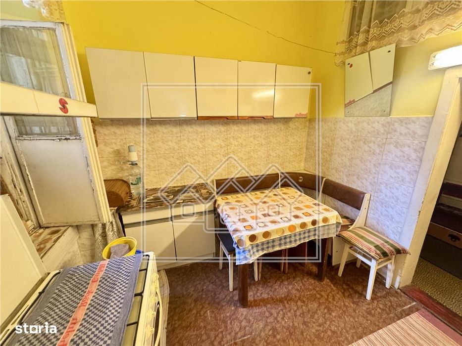 Ap.2 camere - zona ultracentrala - reper Hotel Continental Forum