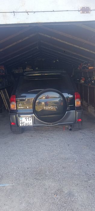 Продам toyota RAV4