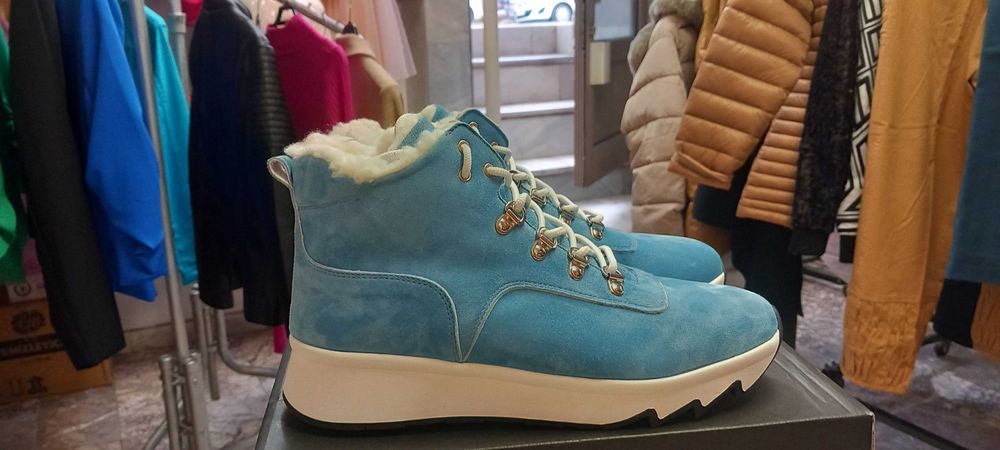 Дамски боти италиански материали естествен велур