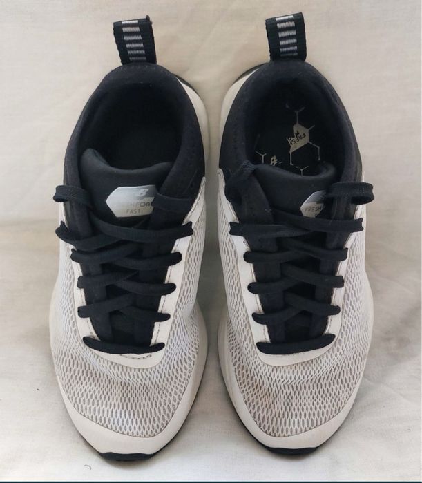 Adidasi New Balance 30