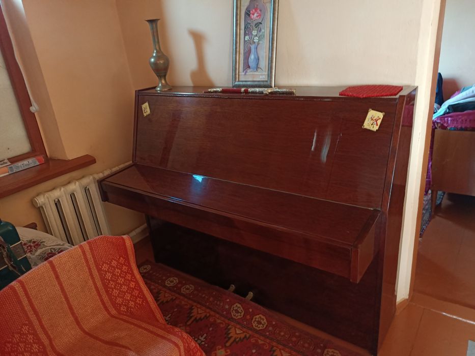 Пианино Рига, рабочее