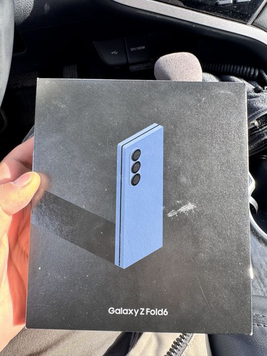 Samsung galaxy z fold 6