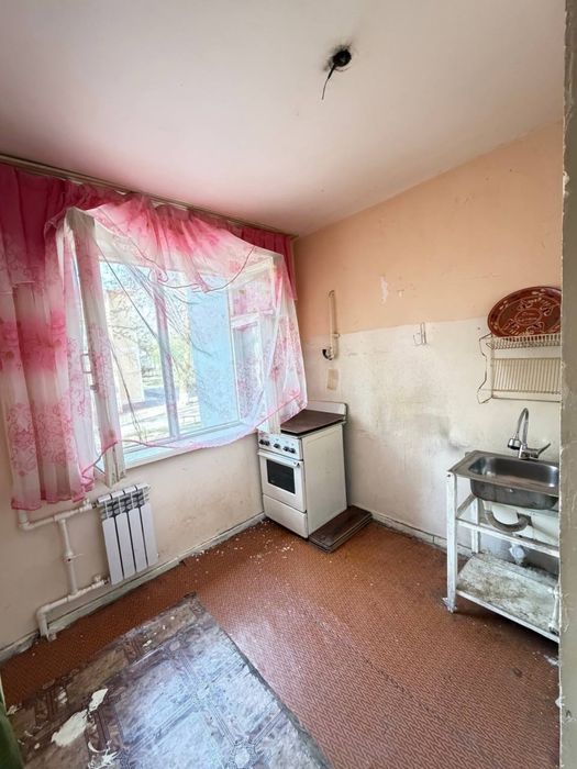 Прадаётся 1х 3микрарайоне 2этаж