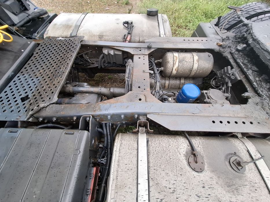 Vand cap tractor IVECO STRALIS 450