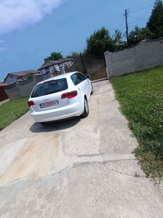 AUDI A3 2010 — imagine 4