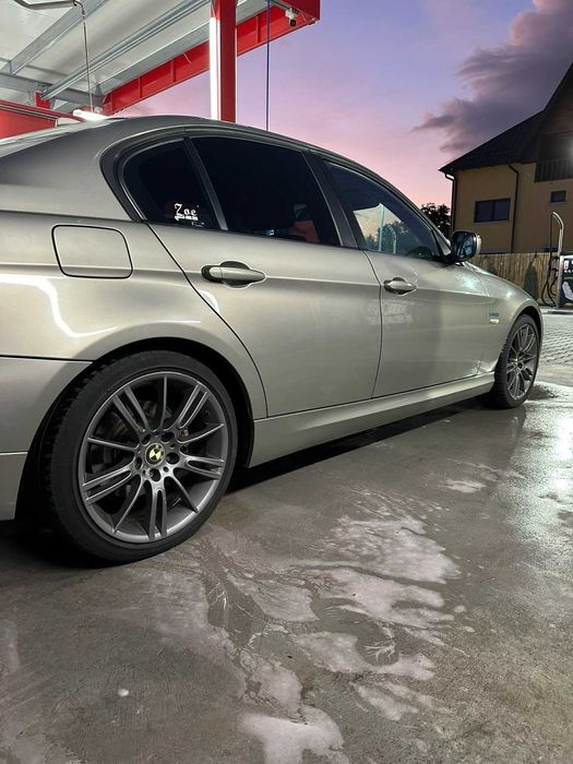 BMW e90 facelift