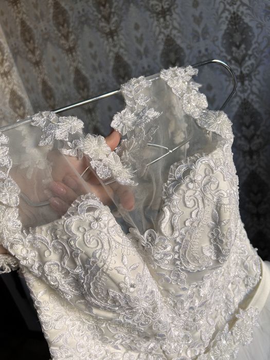 Продам свадебное платье