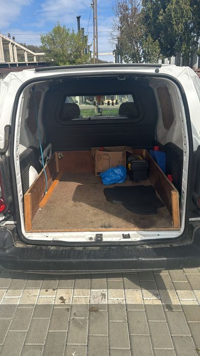 Vând Citroën Berlingo
