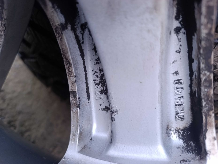 Джанти с гуми 18" - 5х120  ЕТ20 БМВ  Е60/ BMW 61