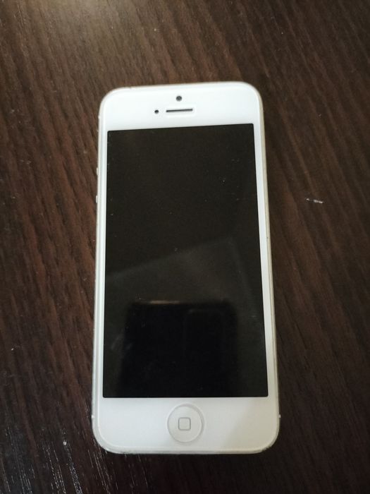 Айфон 5 требуется замена экрана