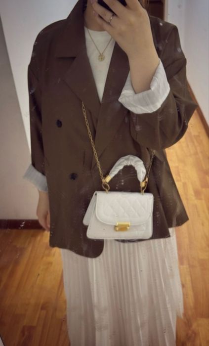 Одежда куртки пиджак