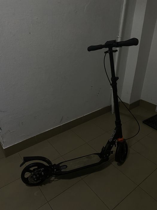 Самокат(не эклектро) почти в идеальном состоянии