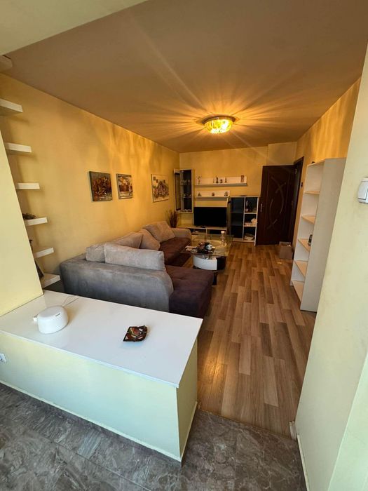 Двустаен, под наем, ж.к Красна поляна 2