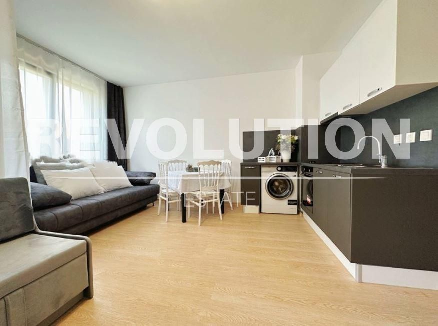 Дава се под наем Едностаен апартамент в Варна, м-т Евксиноград - 42 кв.м за 475 € - Снимка #2