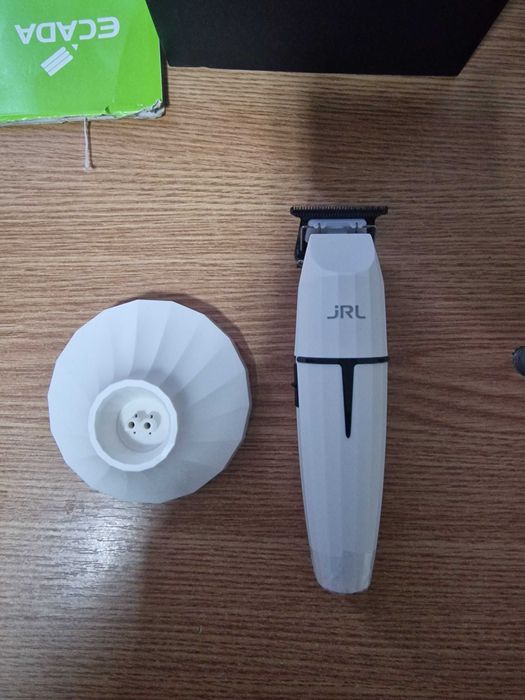 Mașină de contur JRL Onyx